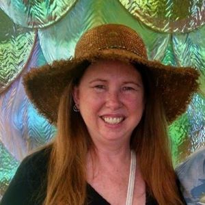 Meet your Posher, Brenda